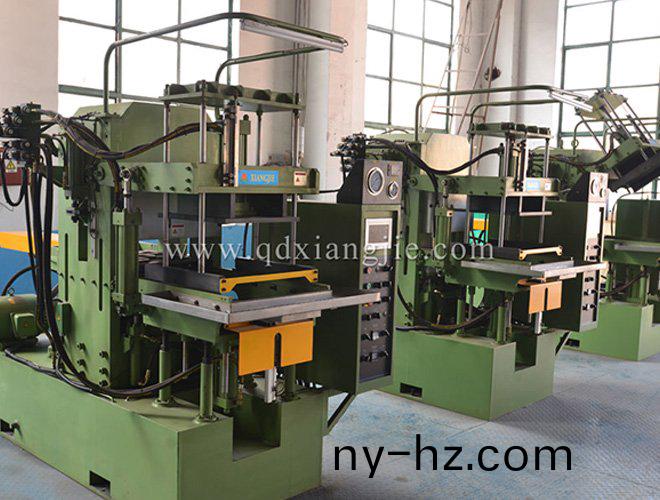 抽(chou)真空(kong)平闆硫(liu)化機(jī)