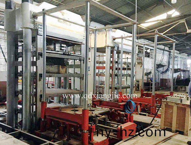 雙聯(lián)(lian)實(shi)心(xin)胎(tai)硫(liu)化(hua)機(jī)