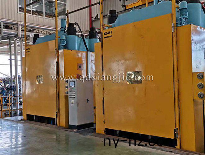 XLB_Q2000*2000=13MN柱(zhu)式(shi)實心胎硫(liu)化機(jī)